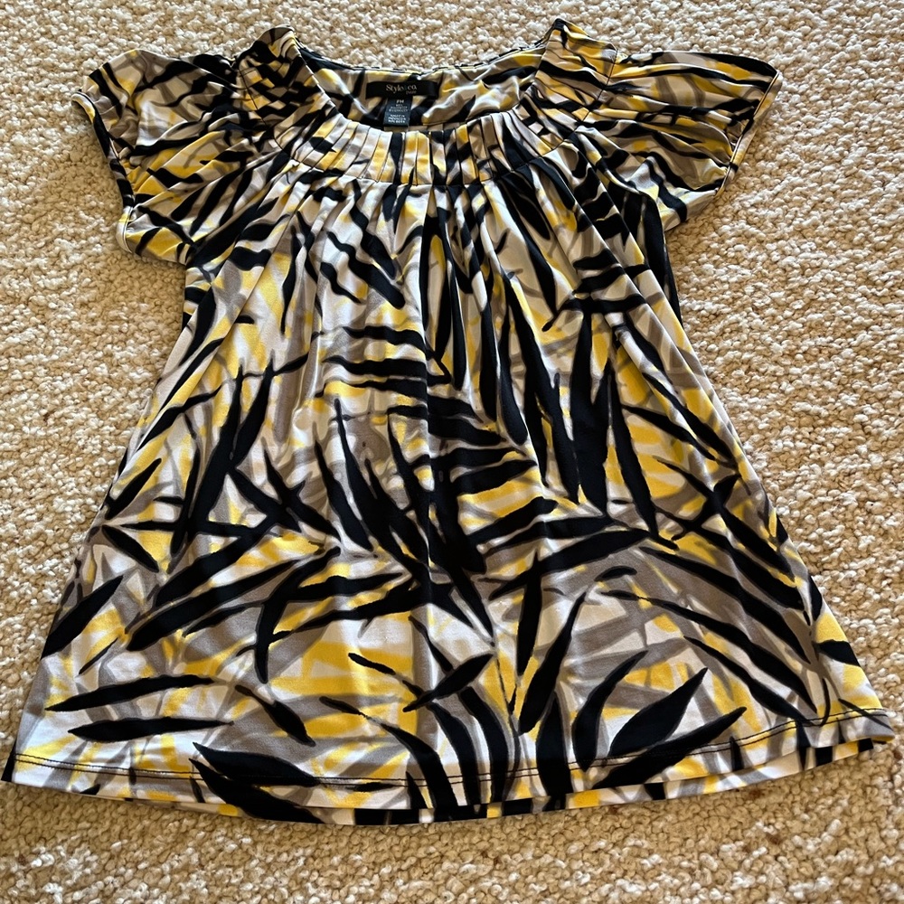 Style & Co. Ladies Top